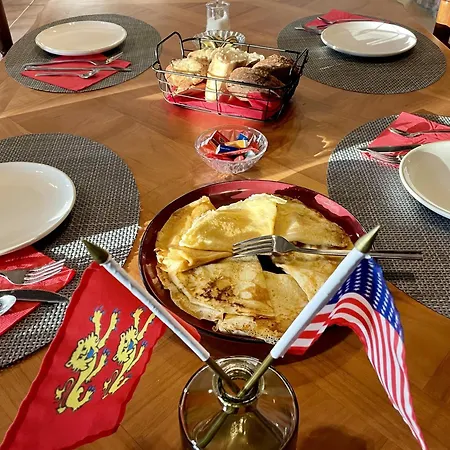 La Ferme Delaunay 住宿加早餐酒店 3*